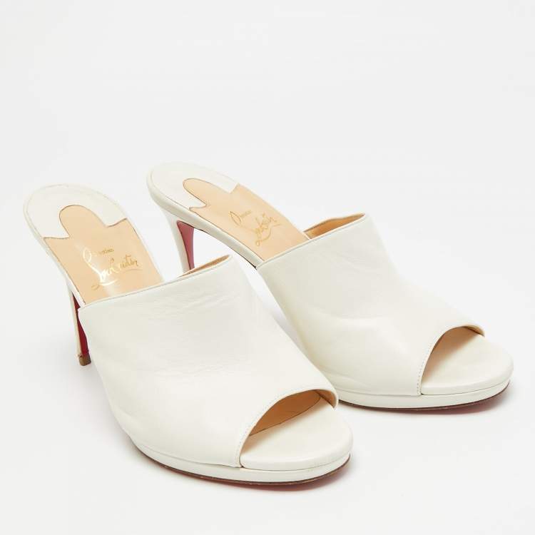 Pre Owned Christian Louboutin Submuline Size 39 White Leather Mules
