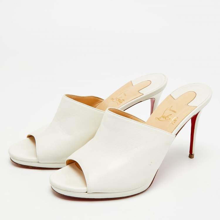 Pre Owned Christian Louboutin Submuline Size 39 White Leather Mules