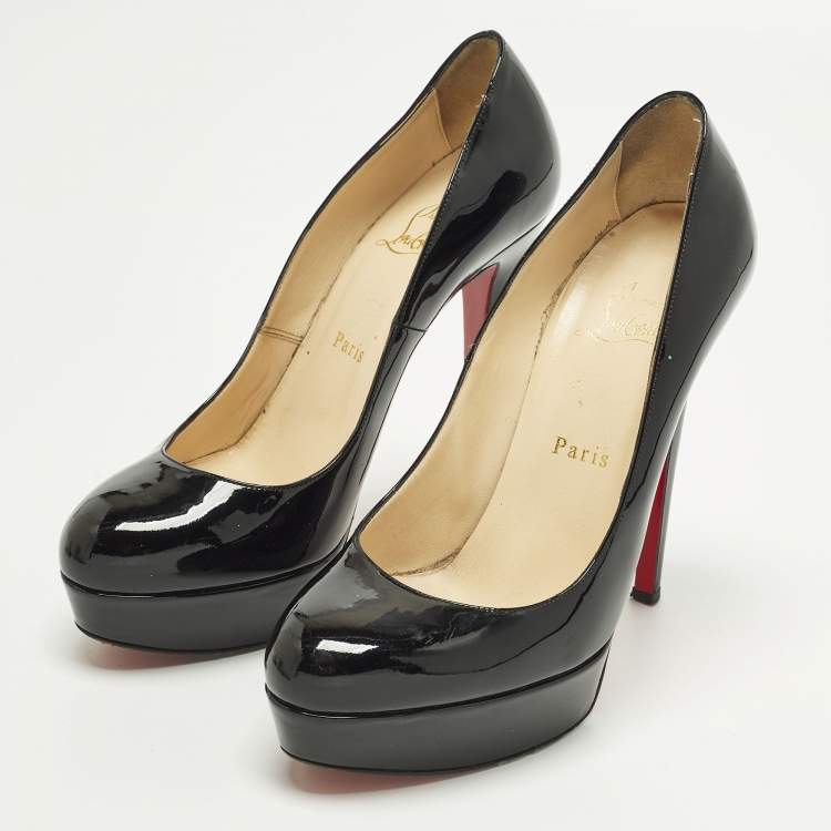 مملوكة مسبقًا Christian Louboutin Bianca Size 38 Black Patent Leather Pumps