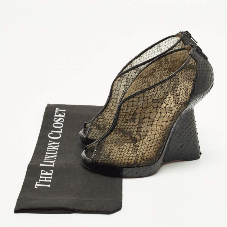 Pre Owned Christian Louboutin Janet Size 39.5 Black Mesh and Python Leather Ankle Length Boots