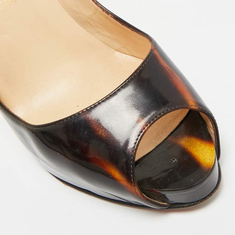 Pre Owned Christian Louboutin Very Prive Size 39 Multicolor Patent Leather Peep Toe Pumps