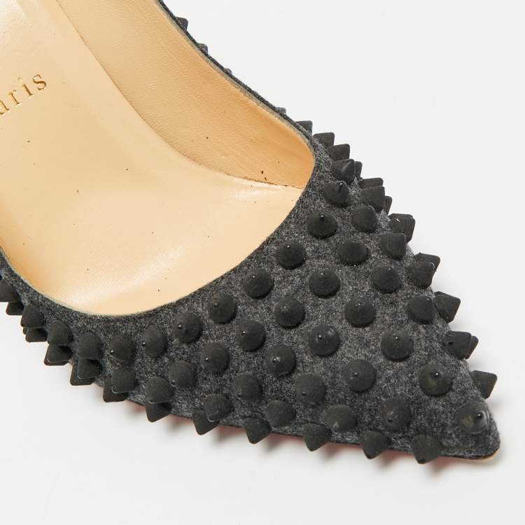 مملوكة مسبقًا Christian Louboutin Pigalle Spikes Size 38 Grey Wool Pumps
