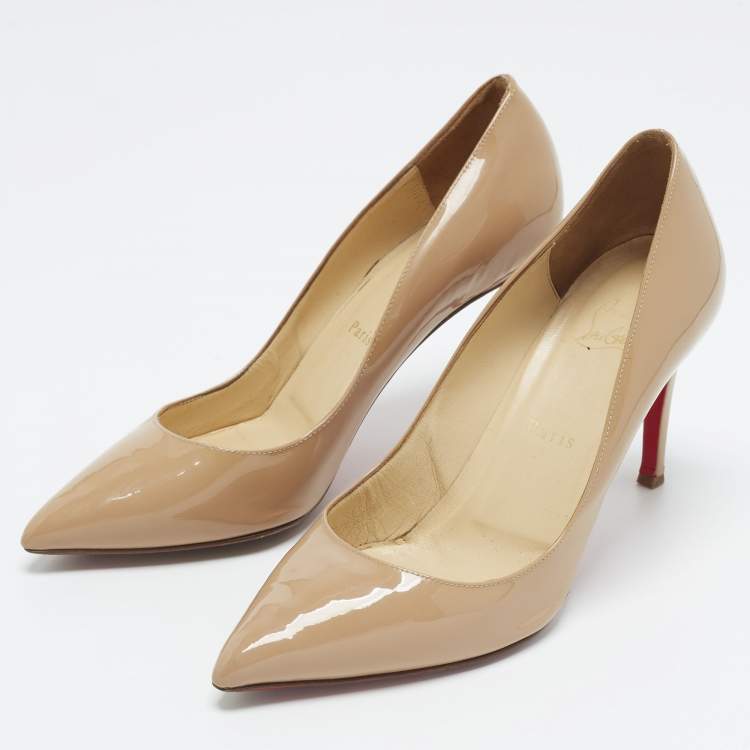 مملوكة مسبقًا Christian Louboutin Pigalle Size 39.5 Beige Patent Leather Pumps