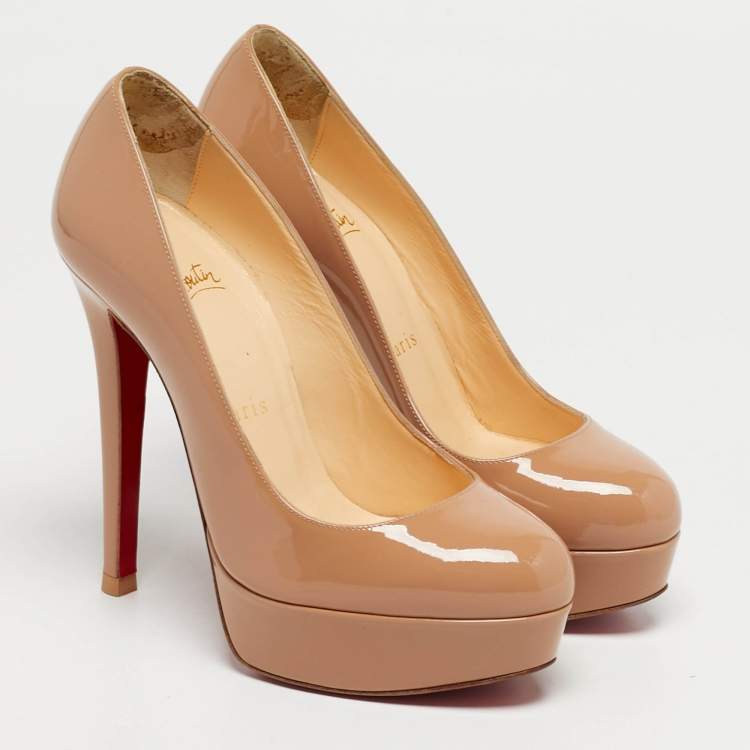 Pre Owned Christian Louboutin Bianca Size 35 Beige Patent Leather Platform Pumps