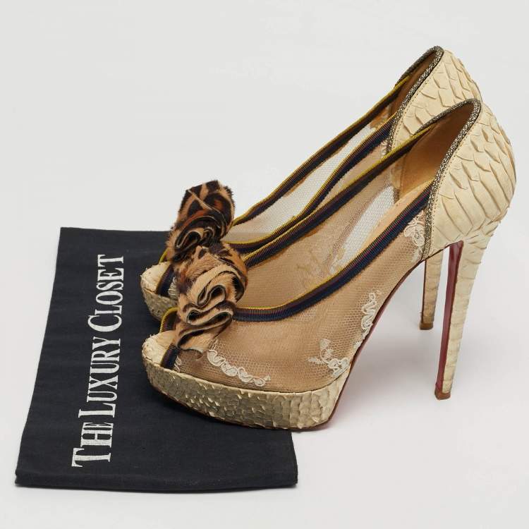 Pre Owned Christian Louboutin Lady Peep Size 39.5 Beige Lace and Python Leather Peep Toe Pumps