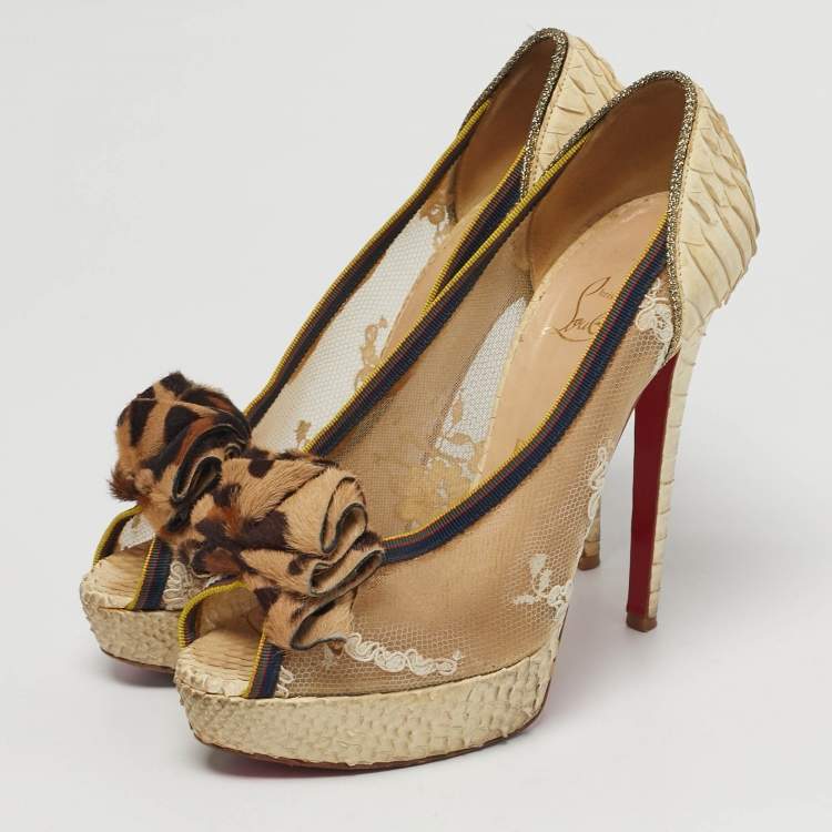 Pre Owned Christian Louboutin Lady Peep Size 39.5 Beige Lace and Python Leather Peep Toe Pumps