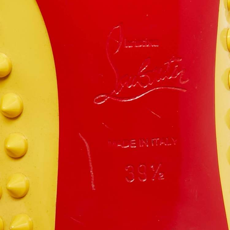 Pre Owned Christian Louboutin Pigalle Spikes Size 39.5 Yellow Patent Leather Pumps