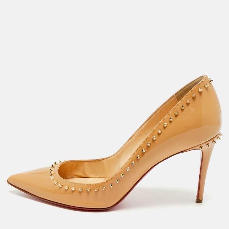 Pre Owned Christian Louboutin Anjalina Size 36.5 Beige Patent Leather Pumps