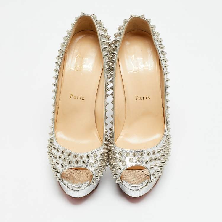 مملوكة مسبقًا Christian Louboutin Lady Peep Spikes Size 39.5 Silver Python Leather Platform Pumps
