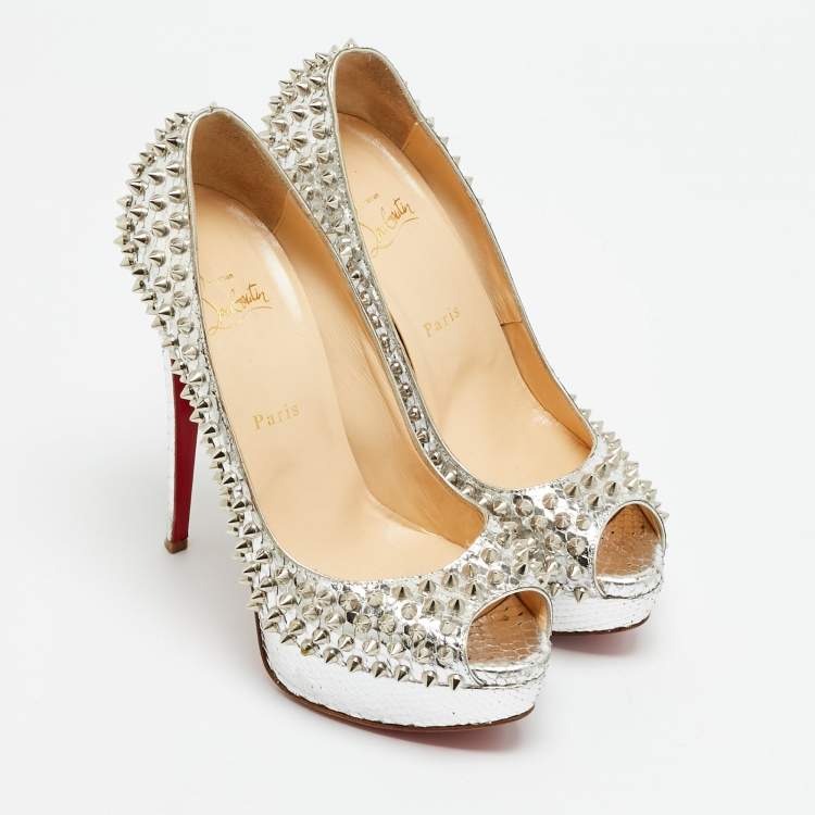 مملوكة مسبقًا Christian Louboutin Lady Peep Spikes Size 39.5 Silver Python Leather Platform Pumps