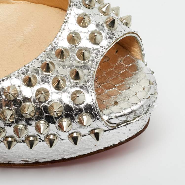 مملوكة مسبقًا Christian Louboutin Lady Peep Spikes Size 39.5 Silver Python Leather Platform Pumps