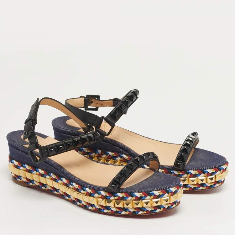 مملوكة مسبقًا Christian Louboutin Pyraclou Size 38 Black/Blue Denim and Leather Platform Sandals