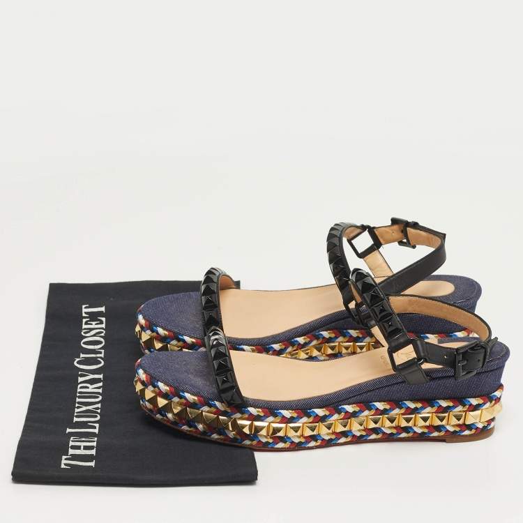 مملوكة مسبقًا Christian Louboutin Pyraclou Size 38 Black/Blue Denim and Leather Platform Sandals