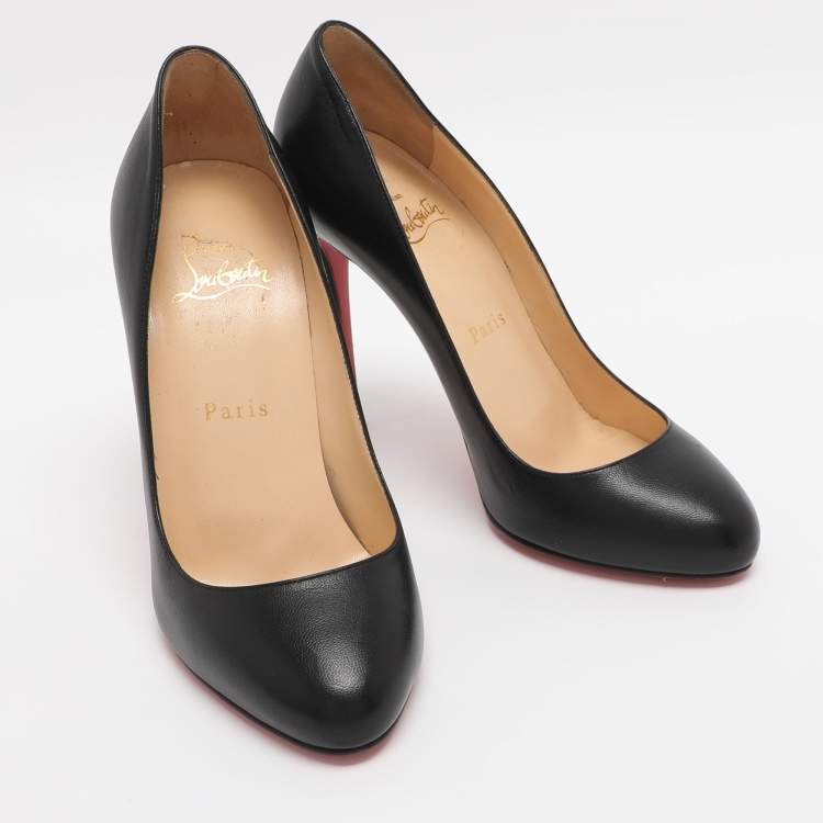 Pre Owned Christian Louboutin Simple Size 37 Black Leather Pumps