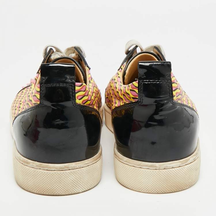 مملوكة مسبقًا Christian Louboutin Louis Junior Spikes Size 38 Multicolor Canvas and Patent Leather Lace Up Sneakers