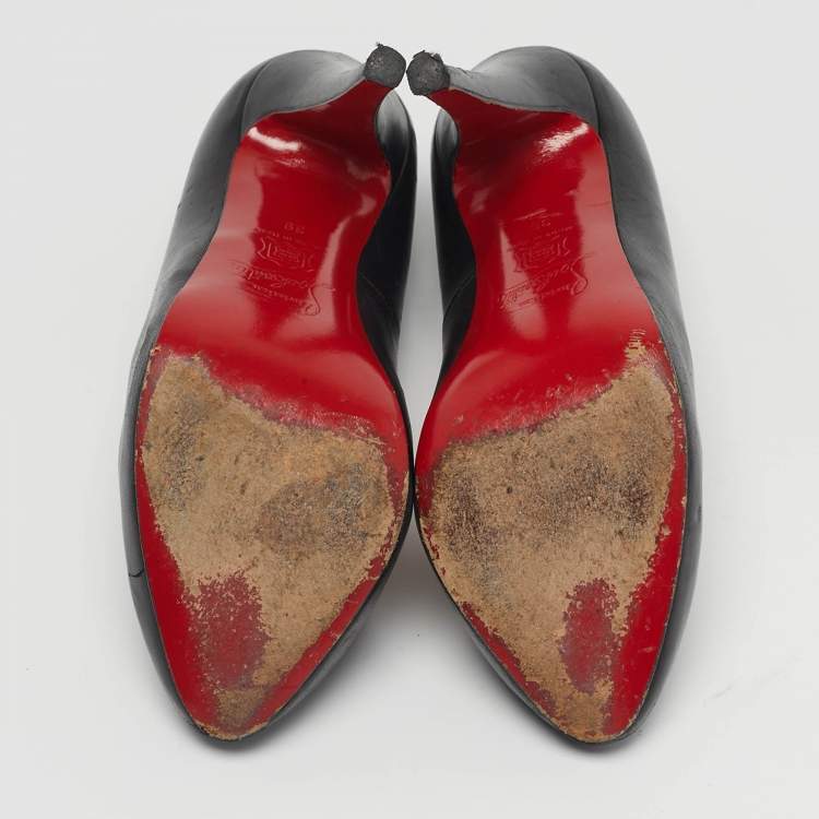 Pre Owned Christian Louboutin Black Leather Feticha Platform Round Toe Pumps Size 39