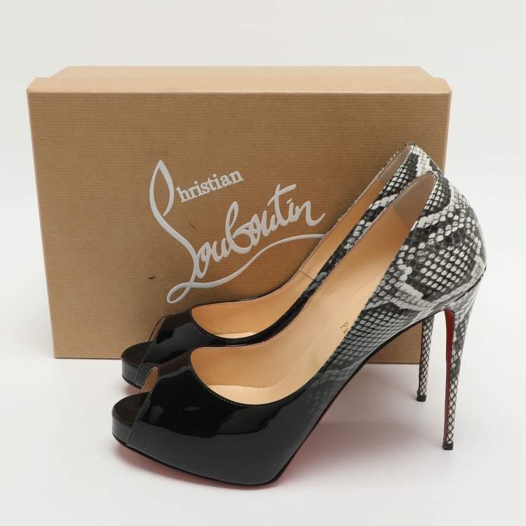 مملوكة مسبقًا Christian Louboutin New Very Prive Size 42 Black/Grey Snake Print Patent Leather Peep Toe Pumps