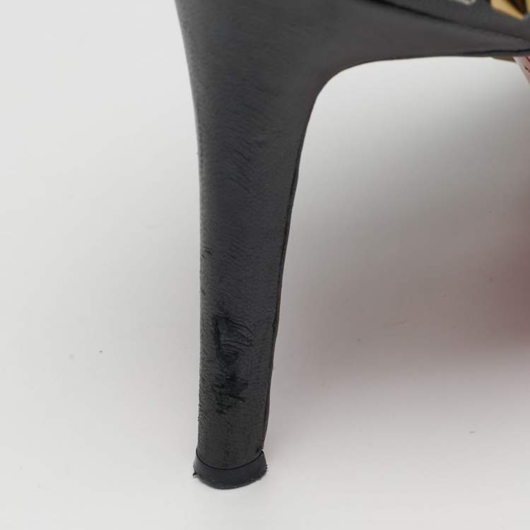 مملوكة مسبقًا Christian Louboutin Pigalle Spikes Size 39 Black Leather Pumps