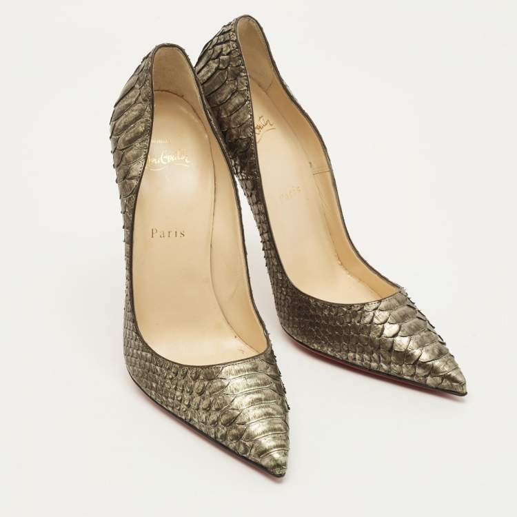 مملوكة مسبقًا Christian Louboutin Decollete Size 39 Metallic Bronze Python Leather Pumps