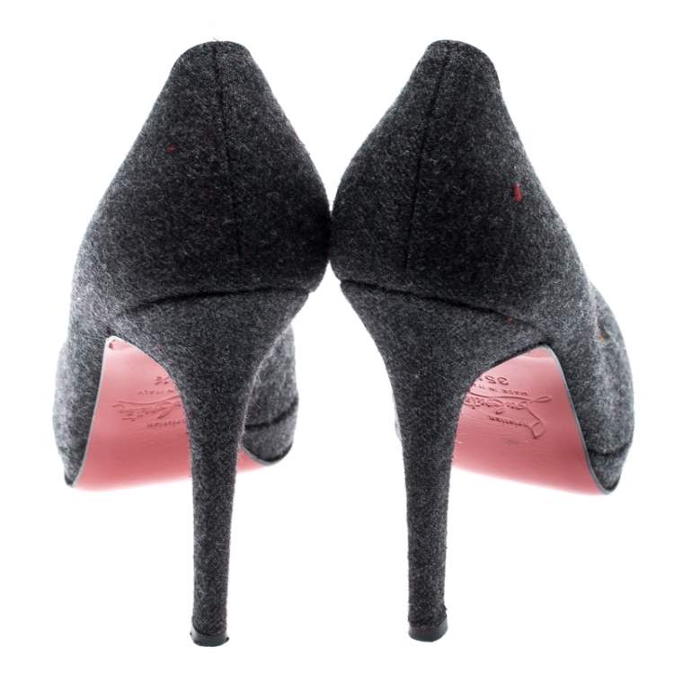 Pre Owned Christian Louboutin Grey Wool Pumps Size 35.5