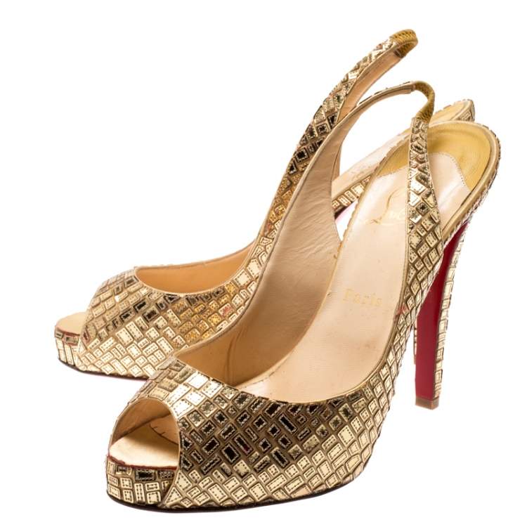 Pre Owned Christian Louboutin Metallic Gold Mirror And Satin Prive Mosaique Peep Toe Pump Size 41