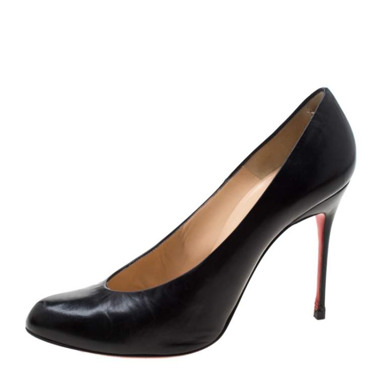 Pre Owned Christian Louboutin Black Leather Pumps Size 39.5