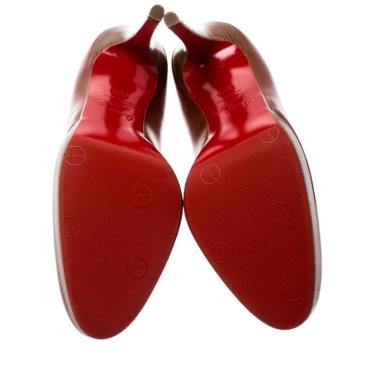 Pre Owned Christian Louboutin Brown Leather Platform Pumps Size 36.5