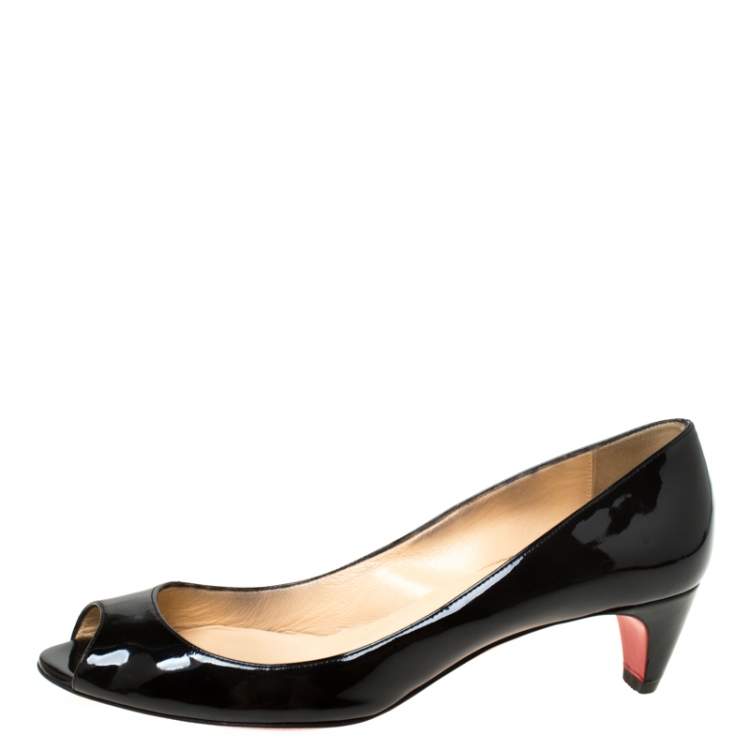 مملوكة مسبقًا Christian Louboutin Black Patent Leather Peep Toe Pumps Size 38