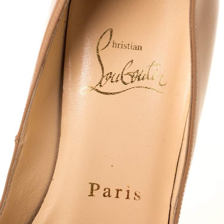مملوكة مسبقًا Christian Louboutin Nude Beige Patent Leather Very Prive Peep Toe Pumps Size 36