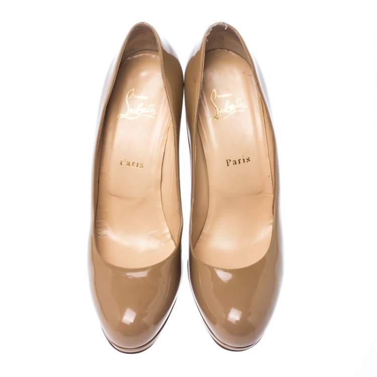 مملوكة مسبقًا Christian Louboutin Beige Patent Leather Neofilo Pumps Size 40