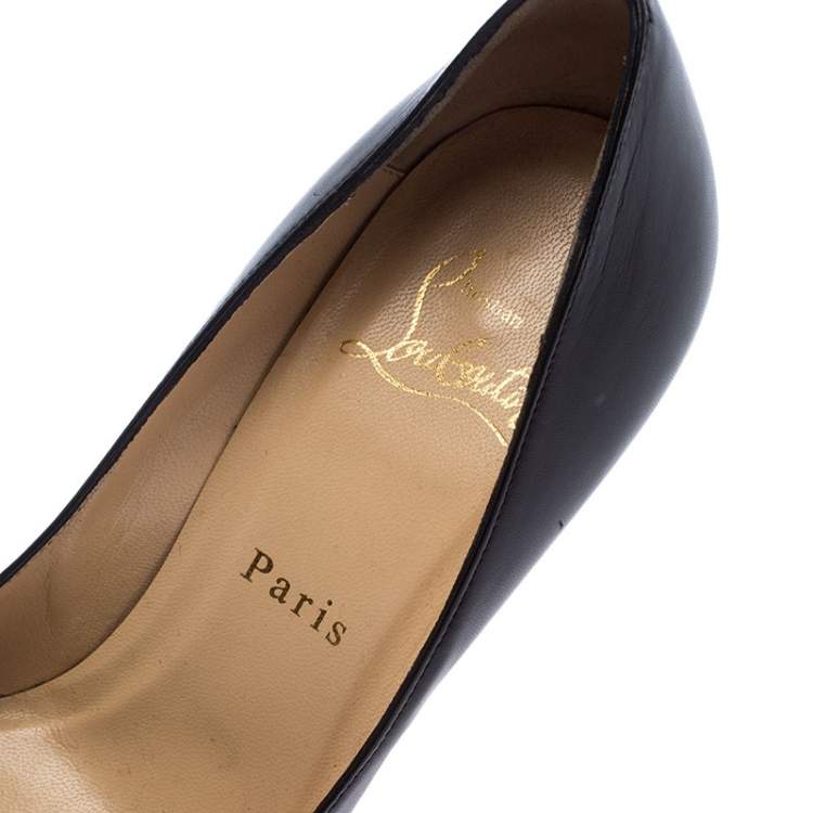 مملوكة مسبقًا Christian Louboutin Black Leather Eloise Pumps Size 34.5