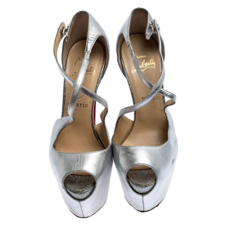 Pre Owned Christian Louboutin Metallic Silver Leather Exagona Platform Sandals Size 37.5