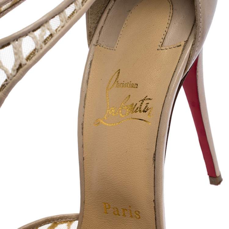 مملوكة مسبقًا Christian Louboutin Beige Lace Salonu Pointed Toe T Strap Sandals Size 41