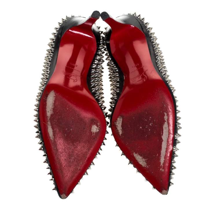 Pre Owned Christian Louboutin Black Leather Pigalle Spikes Pumps Size 40.5