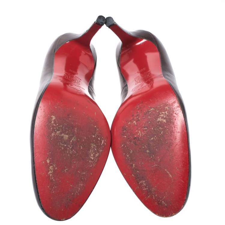 Pre Owned Christian Louboutin Brown Leather Simple Pumps Size 38.5