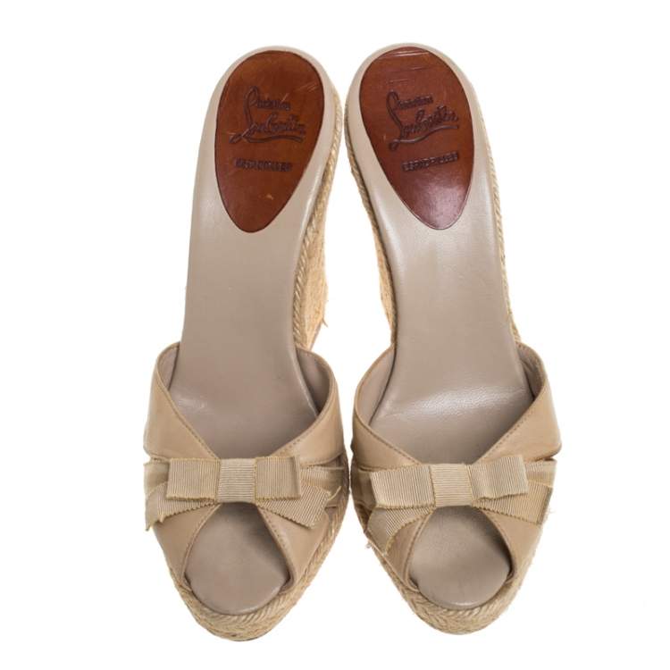 Pre Owned Christian Louboutin Beige Bow Espadrille Wedge Slides Size 39