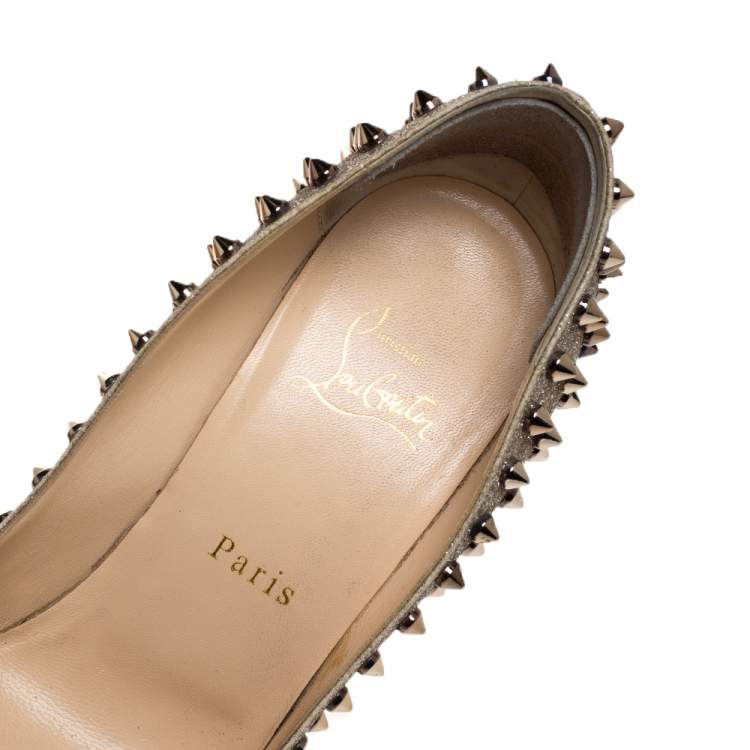 Pre Owned Christian Louboutin Gold Glittered Leather Follies Spikes Pointed Toe Pumps Size 38