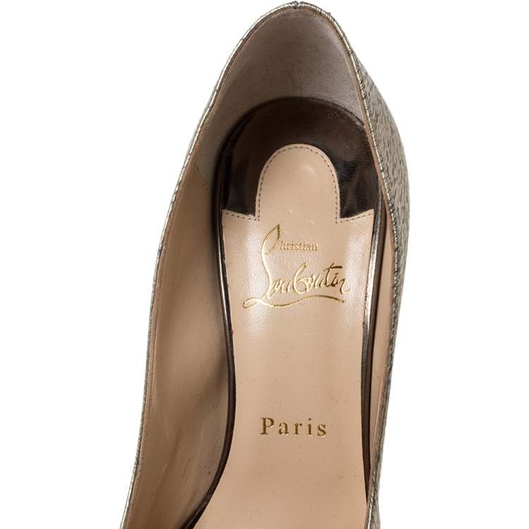 Pre Owned Christian Louboutin Gold Textured Leather Spiked Bareta Pumps Size 38
