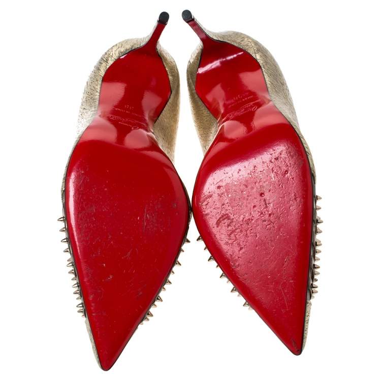 Pre Owned Christian Louboutin Gold Textured Leather Spiked Bareta Pumps Size 38