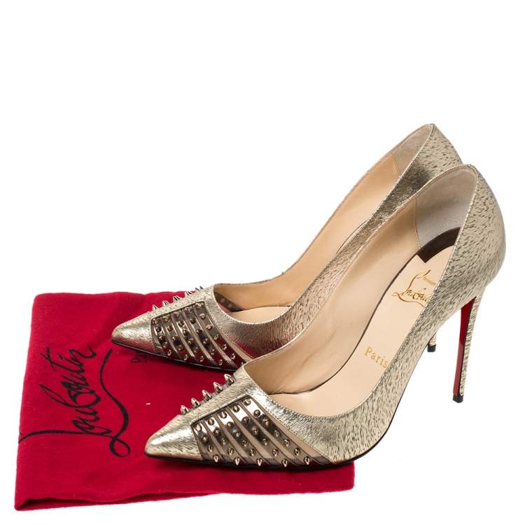 Pre Owned Christian Louboutin Gold Textured Leather Spiked Bareta Pumps Size 38