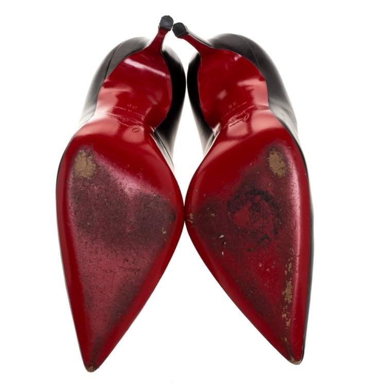 مملوكة مسبقًا Christian Louboutin Black Leather Eloise Pumps Size 35
