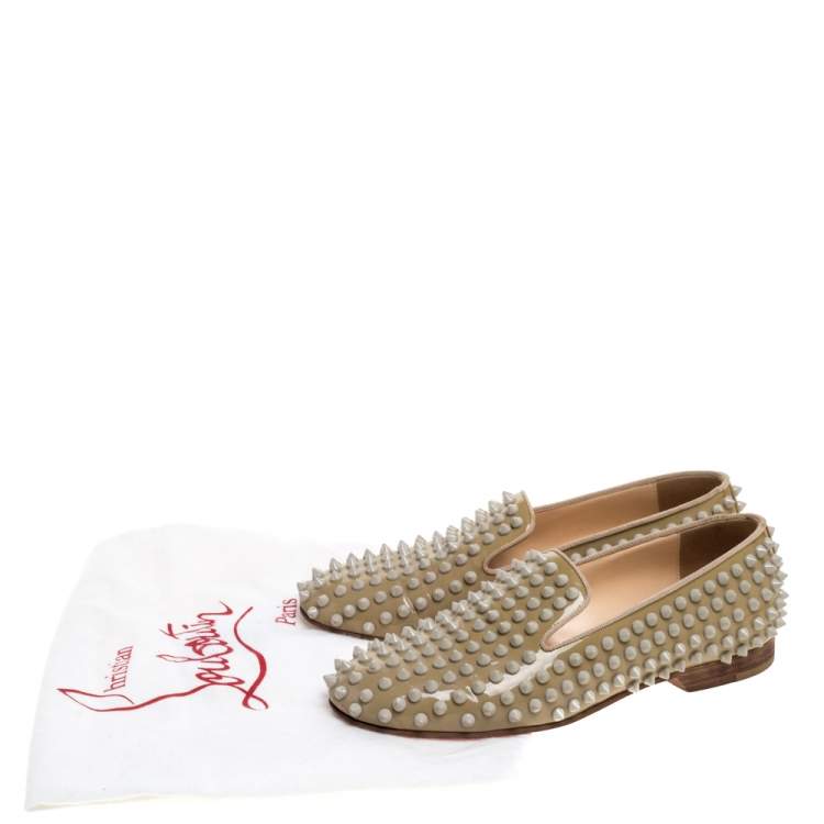 مملوكة مسبقًا Christian Louboutin Beige Rollerboy Spikes Smoking Slippers Size 35