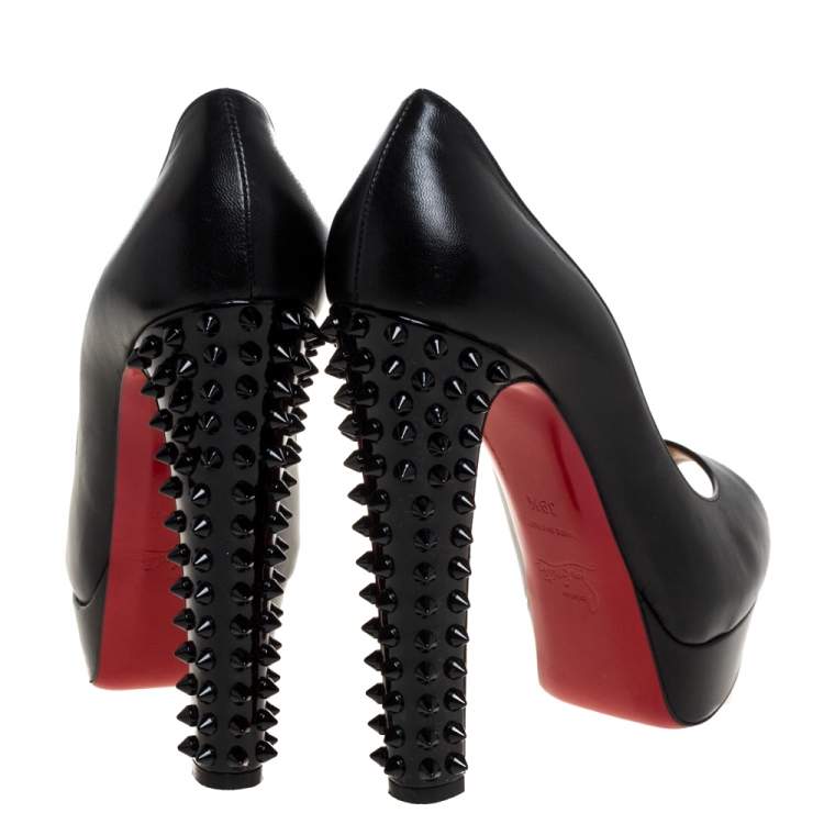 مملوكة مسبقًا Christian Louboutin Black Leather And Patent 'Babel Clou' Platform Peep Toe Pumps Size 39.5