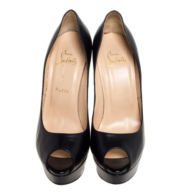 مملوكة مسبقًا Christian Louboutin Black Leather And Patent 'Babel Clou' Platform Peep Toe Pumps Size 39.5