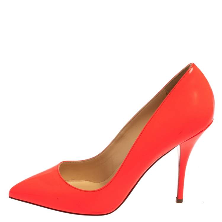 Christian louboutin 2025 neon pumps