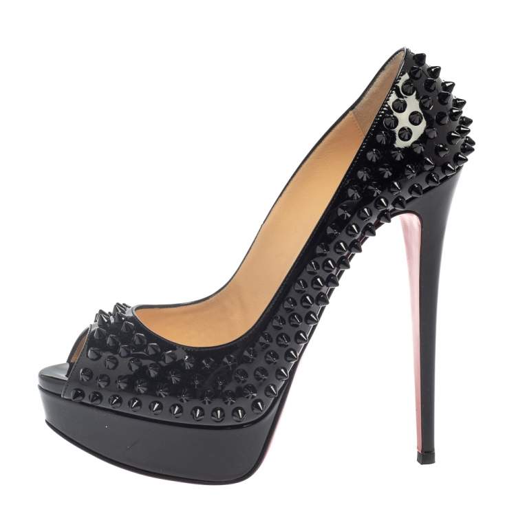 Black spiked louboutin shops heels