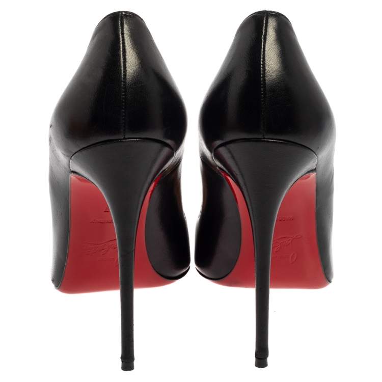 Pre Owned Christian Louboutin Black Leather So Kate Pumps Size 37