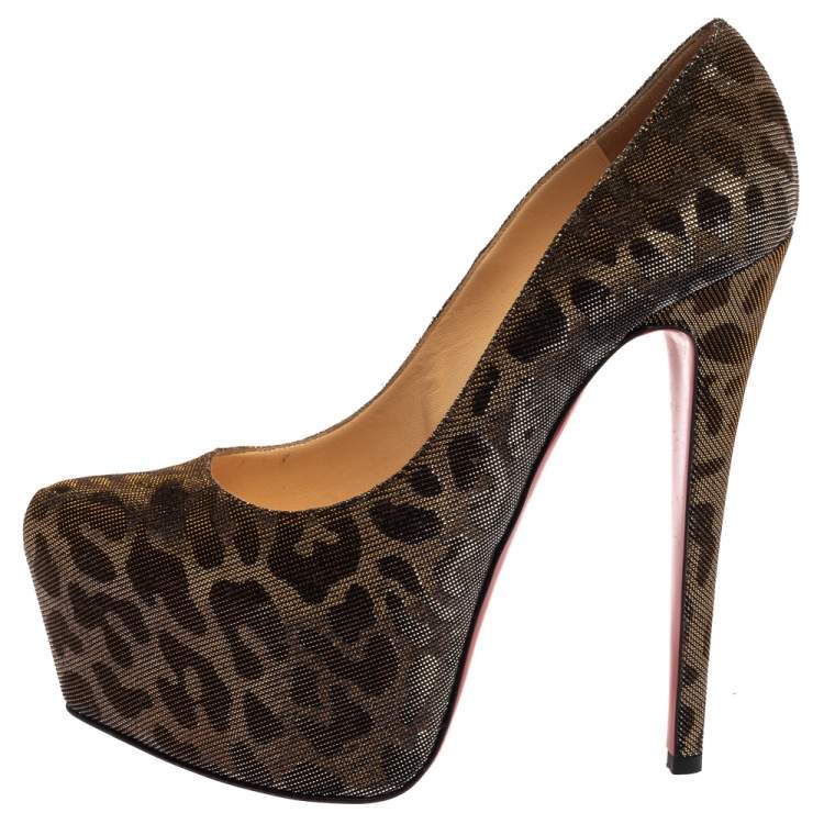 Pre Owned Christian Louboutin Metallic Fabric Daffodile Pumps Size 38