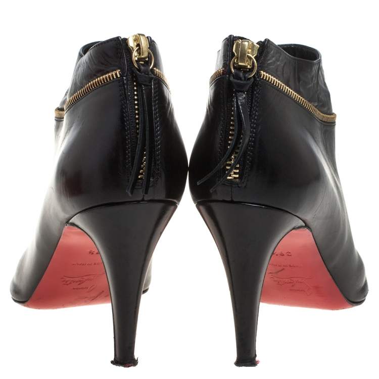 Pre Owned Christian Louboutin Black Leather Col Zipped Ankle Boots Size 39.5