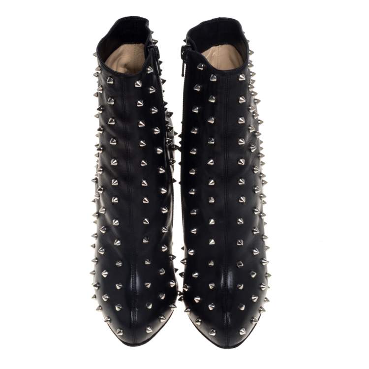 مملوكة مسبقًا Christian Louboutin Black Leather Big Lips Spiked Ankle Boots Size 38